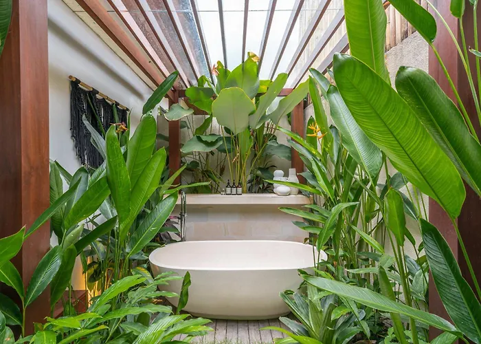 Rosita - Stunning 5br - Sauna, Gym, Rice Field Views أوبود