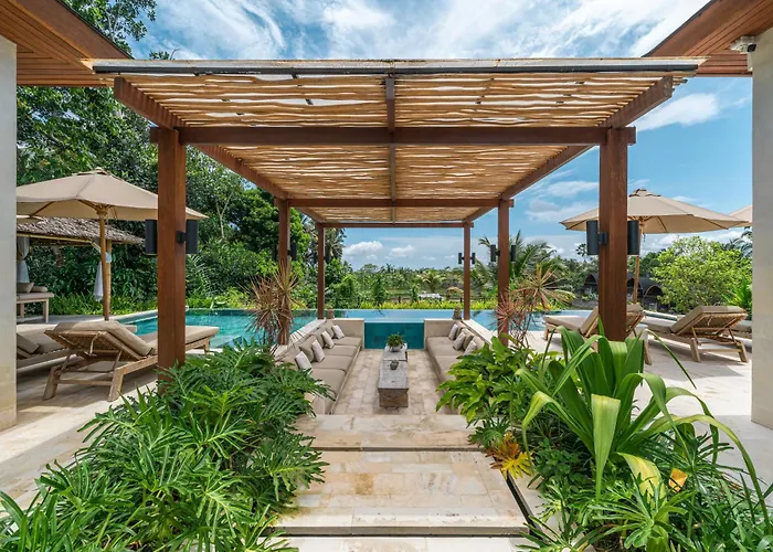 Rosita - Stunning 5br - Sauna, Gym, Rice Field Views