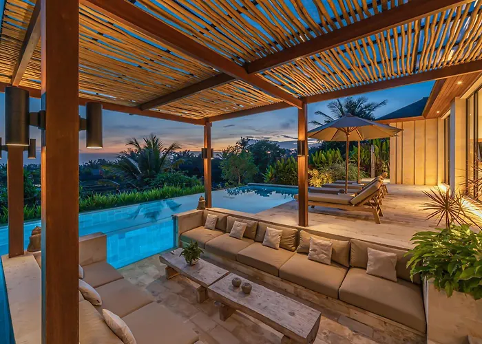 Rosita - Stunning 5br - Sauna, Gym, Rice Field Views أوبود