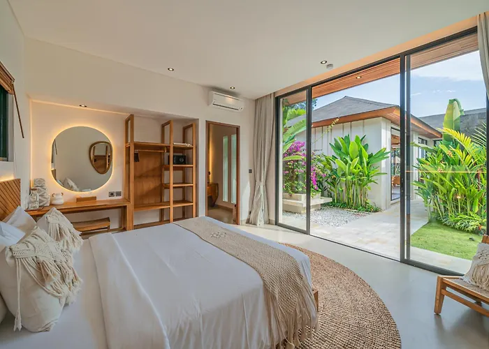 Rosita - Stunning 5br - Sauna, Gym, Rice Field Views فيلة