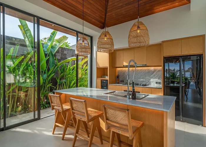 Rosita - Stunning 5br - Sauna, Gym, Rice Field Views فيلة