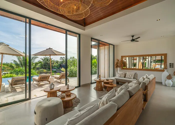 فيلة Rosita - Stunning 5br - Sauna, Gym, Rice Field Views أوبود