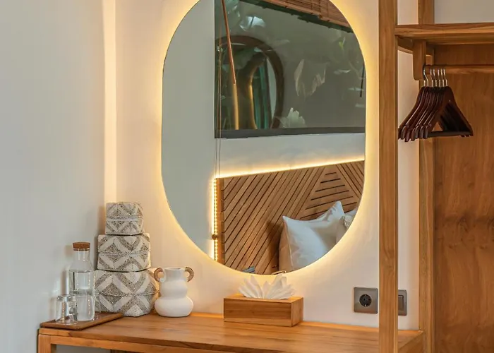 Rosita - Stunning 5br - Sauna, Gym, Rice Field Views فيلة
