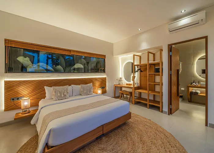 Rosita - Stunning 5br - Sauna, Gym, Rice Field Views فيلة أوبود