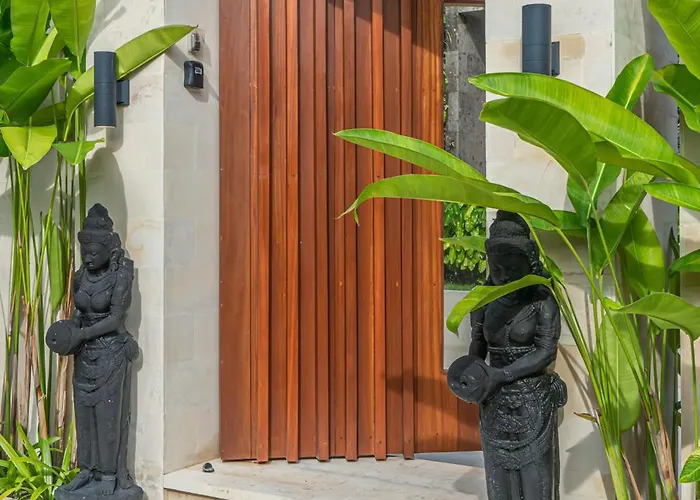 Rosita - Stunning 5br - Sauna, Gym, Rice Field Views أوبود